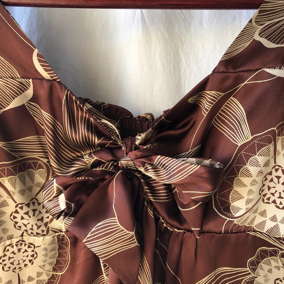 Brown silk cream floral design maternity top sz S - Picture 2 of 6
